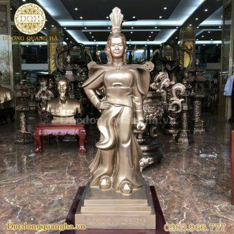 TƯỢNG NỮ TƯỚNG LÊ CHÂN ĐỒNG ĐỎ 90CM