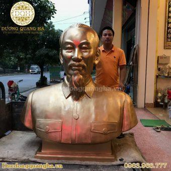 TƯỢNG BÁC HỒ 1M50 ĐỒNG ĐỎ