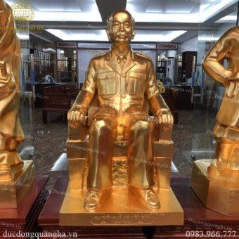 3 DANH TƯỚNG VÕ NGUYÊN GIÁP, LÊ LỢI, LÊ QUỐC CÔNG