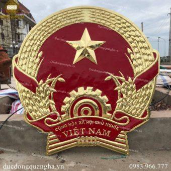 QUỐC HUY NƯỚC VIỆT NAM