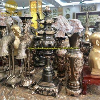 ĐÈN THỜ ĐỒNG ĐỎ CẠO MÀU