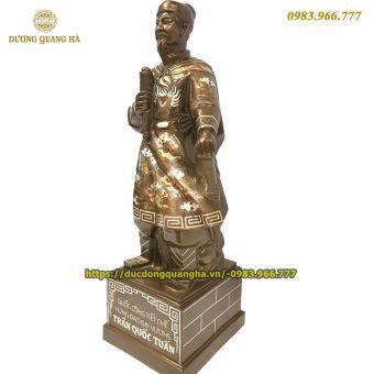 TƯỢNG TRẦN HƯNG ĐẠO ĐỒNG ĐỎ KHẢM TAM KHÍ CAO 60CM