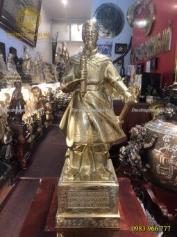 TƯỢNG TRẦN HUNG ĐẠO CAO 90 ĐỒNG VÀNG CATTUT