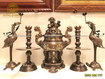 NGŨ SỰ 70 ĐỒNG ĐỎ KHẢM NGŨ SẮC