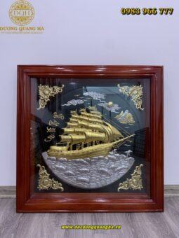 TRANH THUẬN BUỒM XUÔI GIÓ