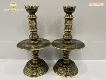 Đôi chân nến thờ cao 50cm bằng đồng vàng hun 2 màu trạm rồng phượng