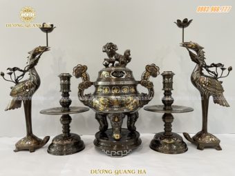 Bộ đồ thờ ngũ sự cao 45cm chất liệu đồng đỏ khảm ngũ sắc cao cấp