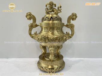 Đỉnh đồng cao 45cm chất liệu đồng vàng hoa văn rồng chầu mặt nguyệt