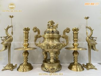Bộ ngũ sự thờ cúng cao 70cm chất liệu đồng vàng mộc cao cấp sắc nét