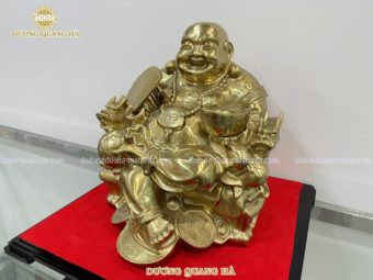 Phật di lặc ngồi ngai rồng đúc thủ công bằng đồng vàng cattut cao cấp