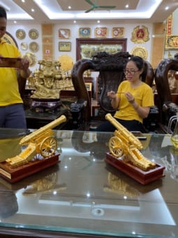 Cặp Súng Thần Công Dát Vàng 9999