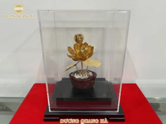 Chậu Hoa Sen mạ vàng 24k