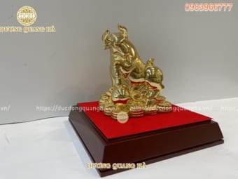 Tượng Trâu Chiêu Tài Lộc mạ vàng