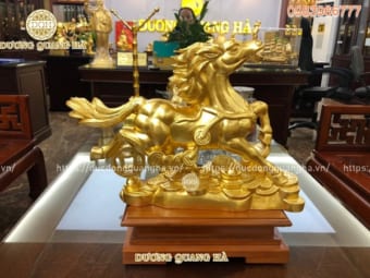Tượng ngựa bằng đồng đỏ thếp vàng 9999 chiều ngang 30cm
